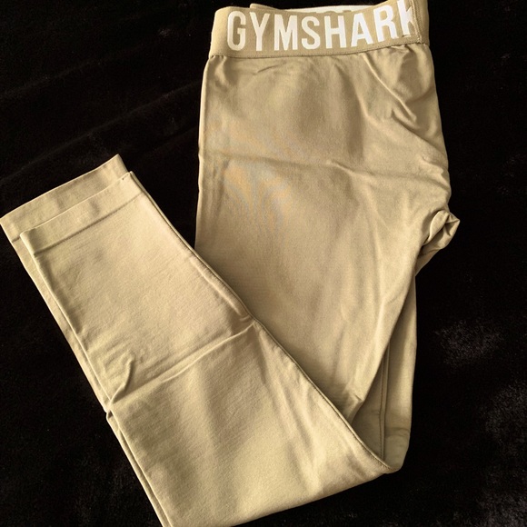 Gymshark Fit Seamless crop leggings - never worn - olive green (Small) - Picture 1 of 1